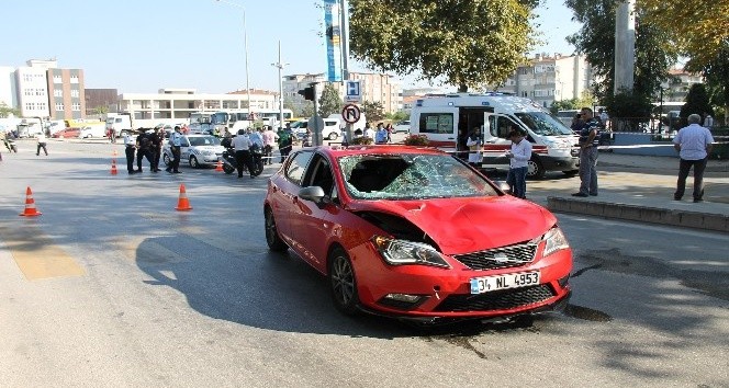 Çarptığı Yaya 30 Metre İleri Fıtladı