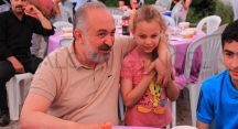 Silpagar Sultaniye Mahallesi Sakinleriyle İftarda Buluştu Silpagar Sultaniye Mahallesi Sakinleriyle İftarda Buluştu