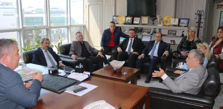 İYİ PARTİ YALOVA İL TEŞKİLATI ESNAF VE SANATKARLAR ODALARINI ZİYARET ETTİ