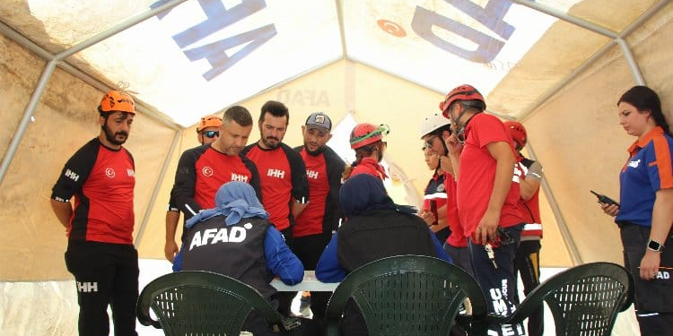 YALOVA’DA GERÇEĞİ ARATMAYAN TATBİKAT