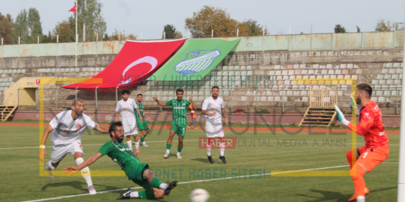 Zorlu Maçta Yeşilova Spor Evinde 2-0 Kazandı
