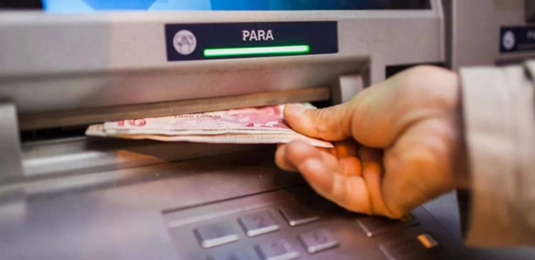 ATM’lerde Günlük Para Çekme Limitleri Artırıldı