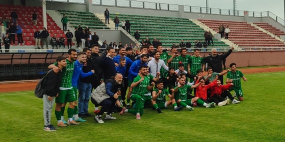 Yeşilova Spor Rakibine Nefes Aldırmadan Mücadele Etti