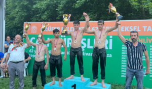 YAĞLI GÜREŞLERE ‘’ALTINOVA DAMGASI’’