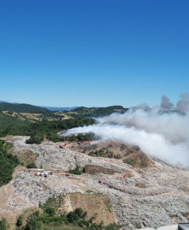 YAKAB Atık Depolama Alanında Yangın Çıktı