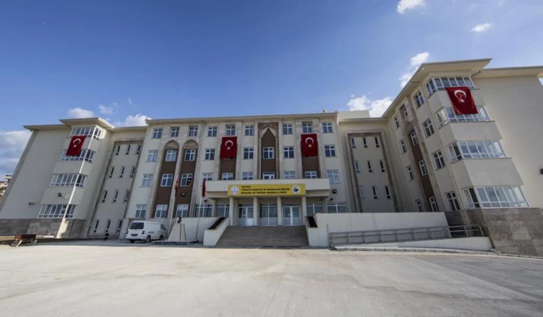 Yalova TOBB MTAL’deki Kriz: Eğitimde Büyük Sarsıntı