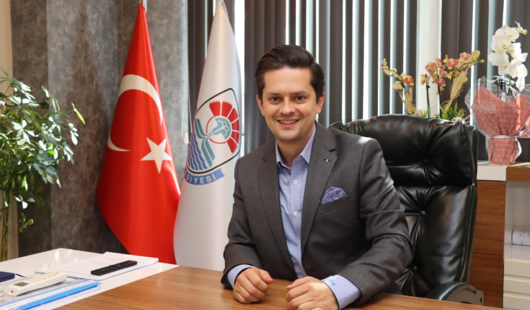 Ömür Bayar Sosyal Medya’dan Açıklama Yaptı