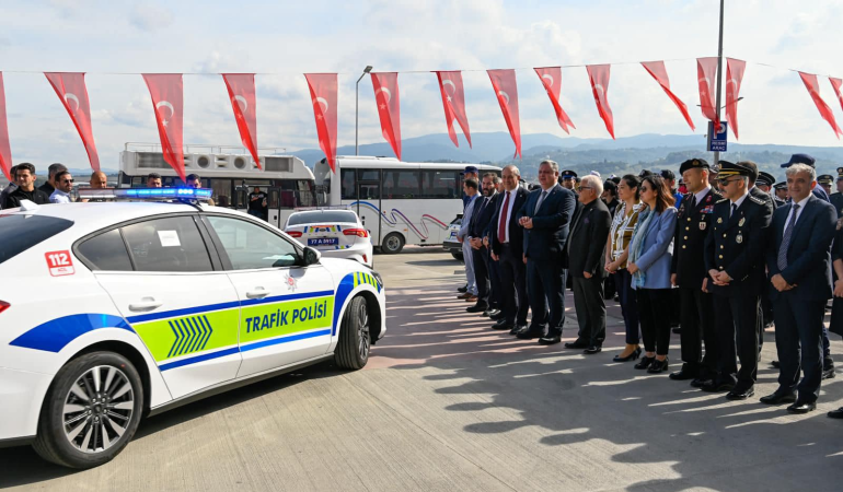EMNİYET VE JANDARMA’YA 32 YENİ ARAÇ TESLİM EDİLDİ