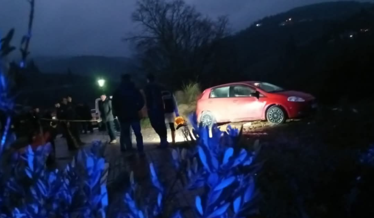 Karamürsel’de Genç İsim Araç İçinde İntihar Etti