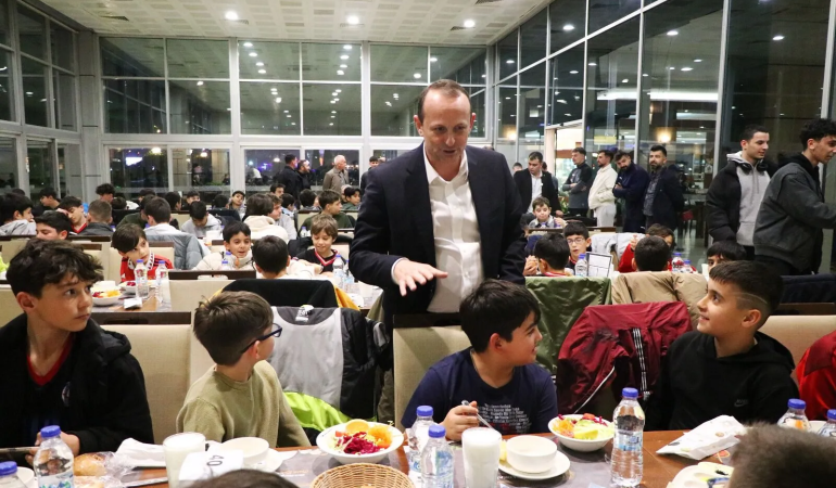 Çiftlikköy Belediye Spor Ailesi Moral Yemeğinde Buluştu