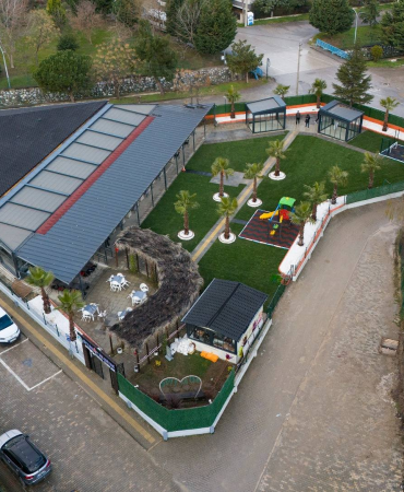 Çiftlikköy Saklıbahçe Sosyal Tesisleri Yenilendi