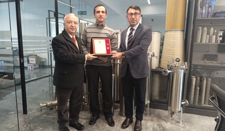 TSK Vakfı’ndan Hayırsever İş İnsanlarına Madalya ve Berat Takdimi