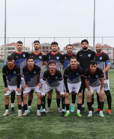 Yalova Çiftlikköy Belediyespor Zirve Takibine Devam