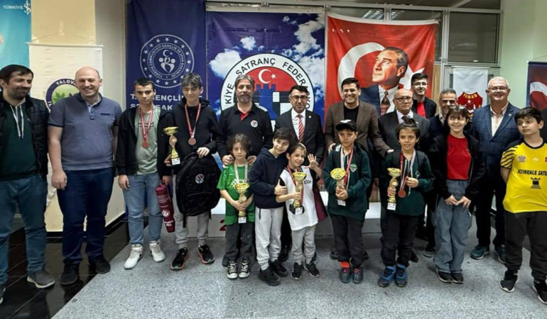 ÇANAKKALE ZAFERİ VE ŞEHİTLERİ ANMA SATRANÇ TURNUVASI