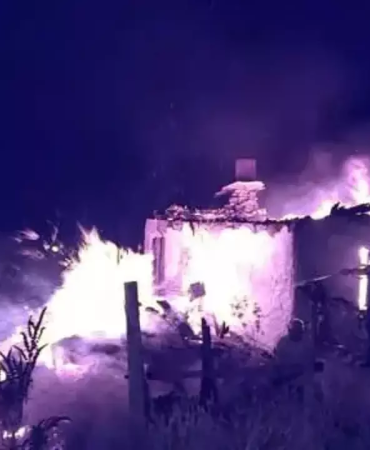 Çınarcık’ta Yangın Faciası: 2 Ölü, 1 Yaralı