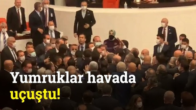 AK Parti ve CHP’li Vekiller Arasında Yumruklu Kavga